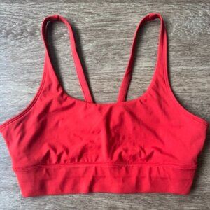 Vuori Yosemite Longline Bra in Scarlet